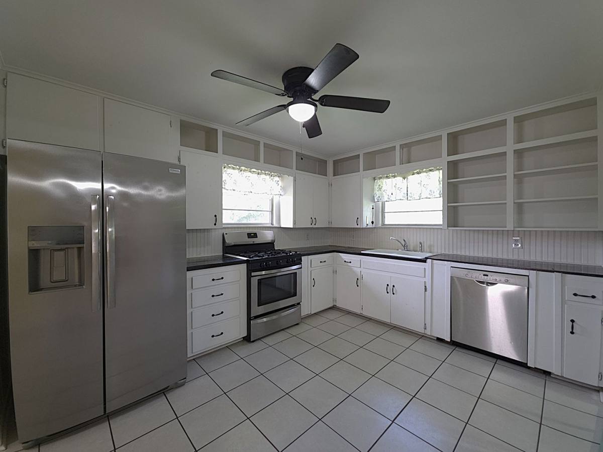 House for rent at 2605 Vz Cr, Van, TX 75790