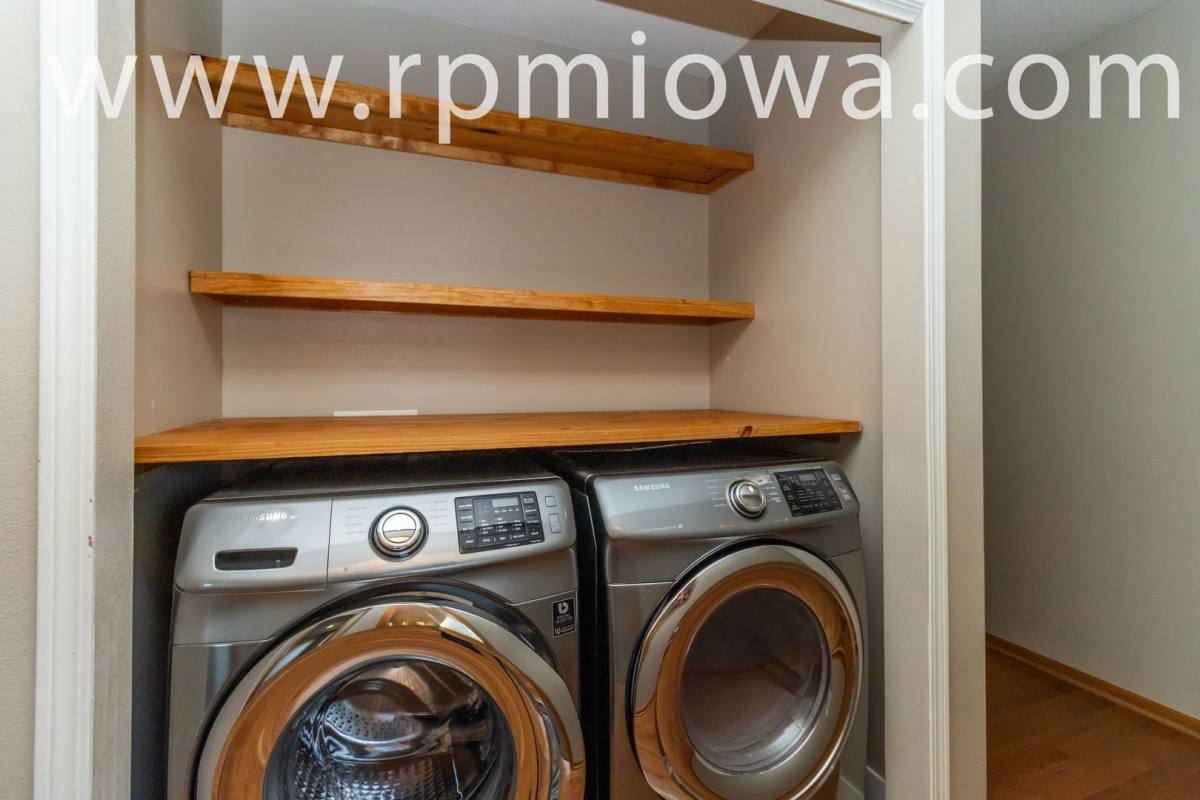 House for rent at 770 SE Harper Dr, Waukee, IA 50263