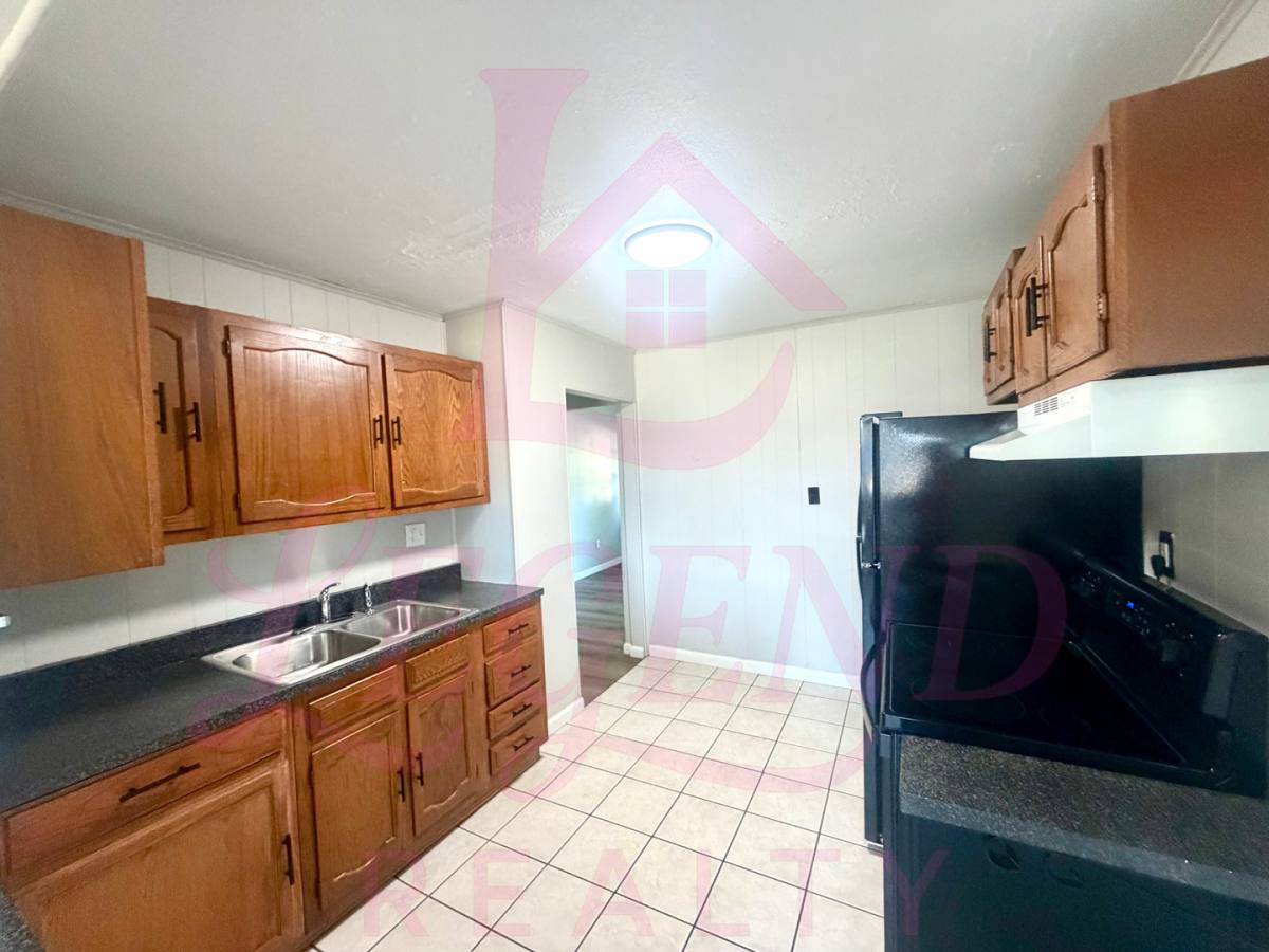 House for rent at 10869 Pear Tree Lane, Saint Ann, MO 63074