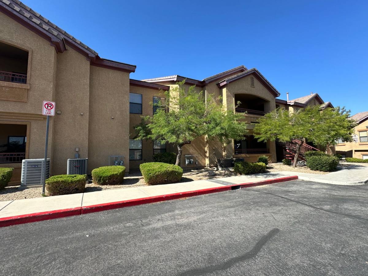 Condo for rent at 8250 N Grand Canyon Dr, Las Vegas, NV 89166