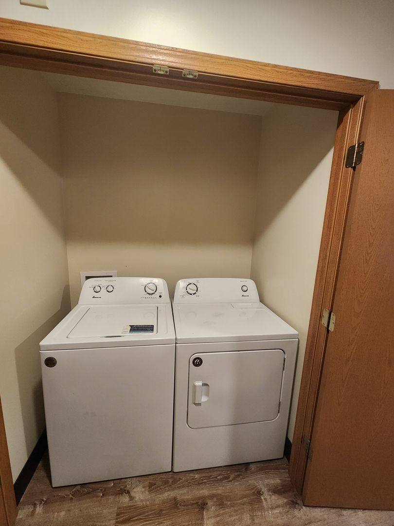 Apartment for rent at 1420 6th St, Charleston, IL 61920