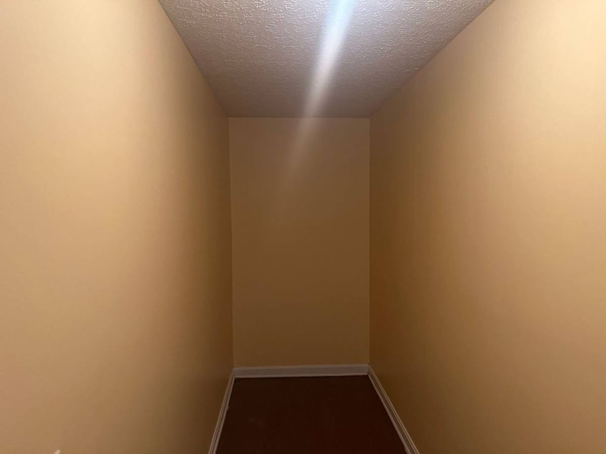Apartment for rent at 102 Virgil Court, Radcliff, KY 40160