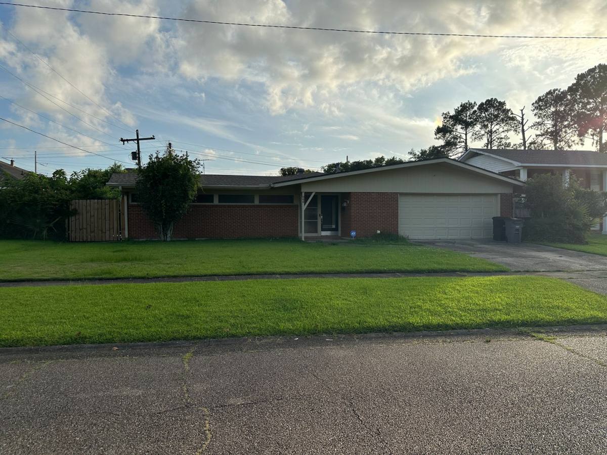 House for rent at 944 Princewood Court, Baton Rouge, LA 70806