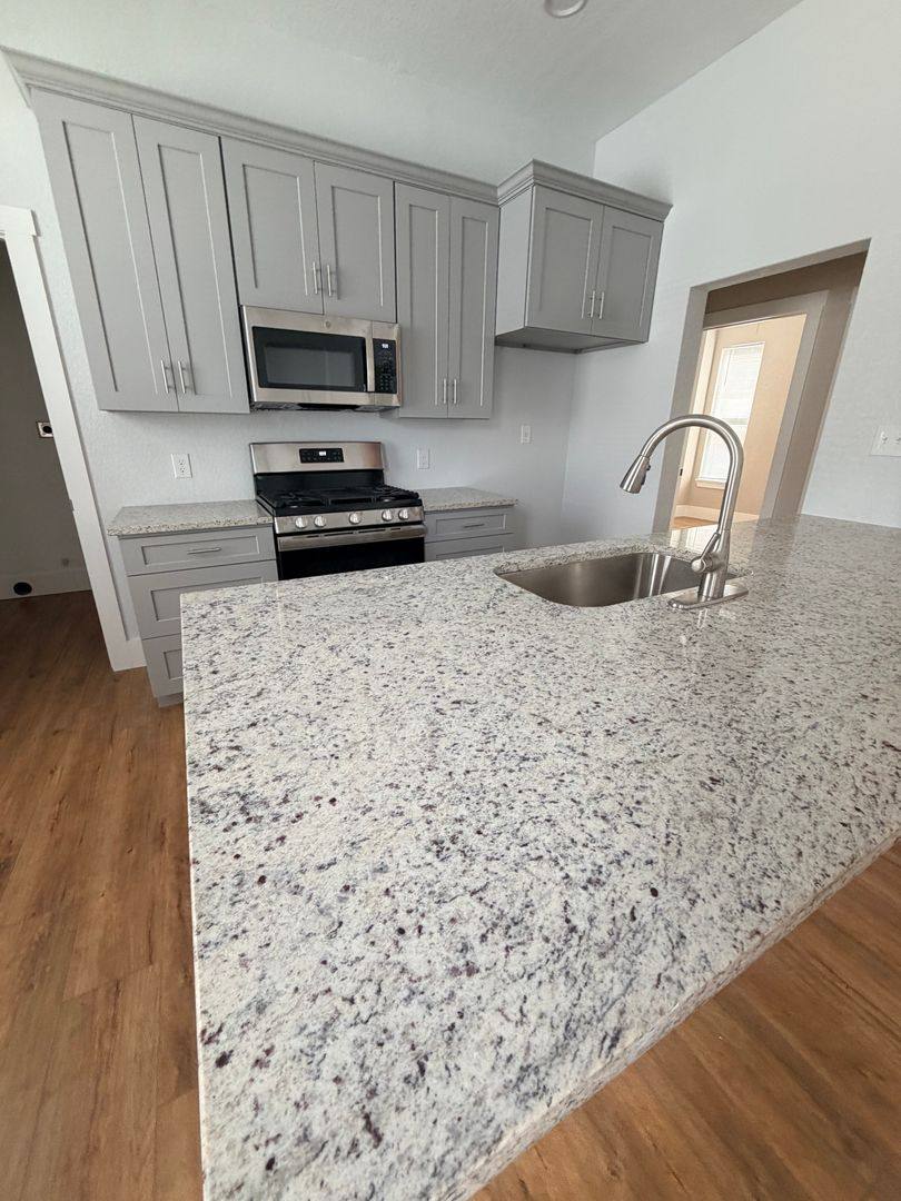 House for rent at 439 Dunning Ave, San Antonio, TX 78210