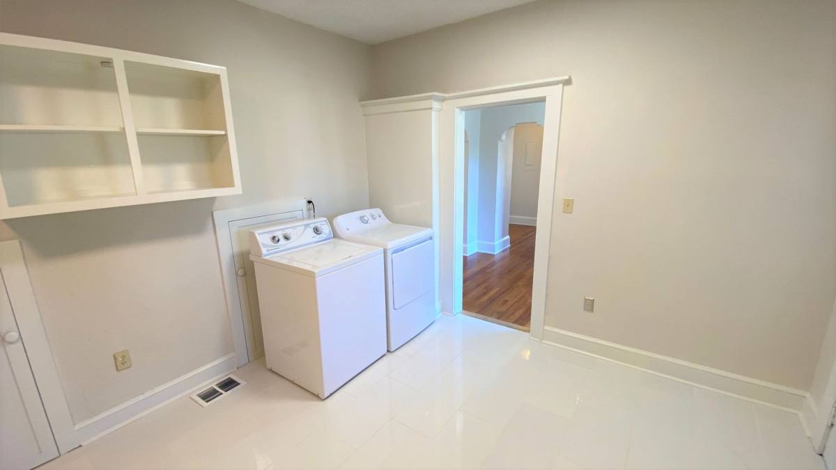 Townhouse for rent at 322 Beard St #1, Tallahassee, FL 32303