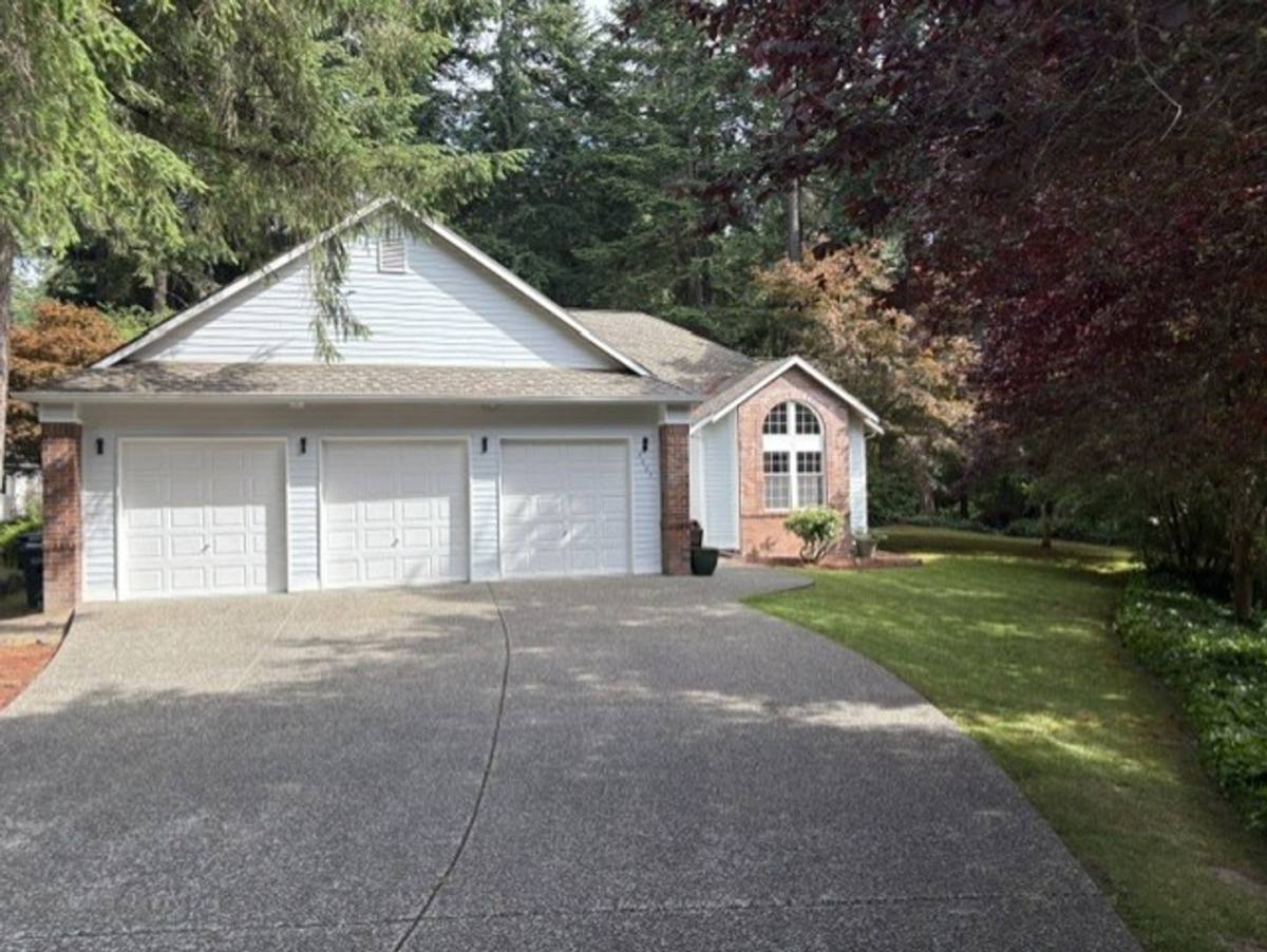 House for rent at 4007 74th Ave Court NW, Gig Harbor, WA 98335