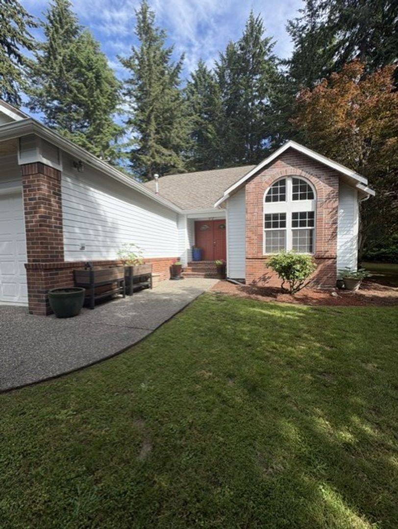 House for rent at 4007 74th Ave Court NW, Gig Harbor, WA 98335