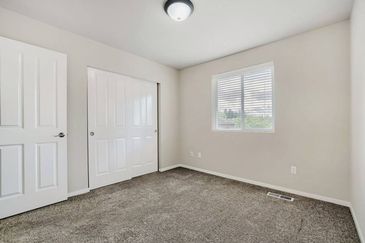 House for rent at 612 169th St SW, Lynnwood, WA 98037