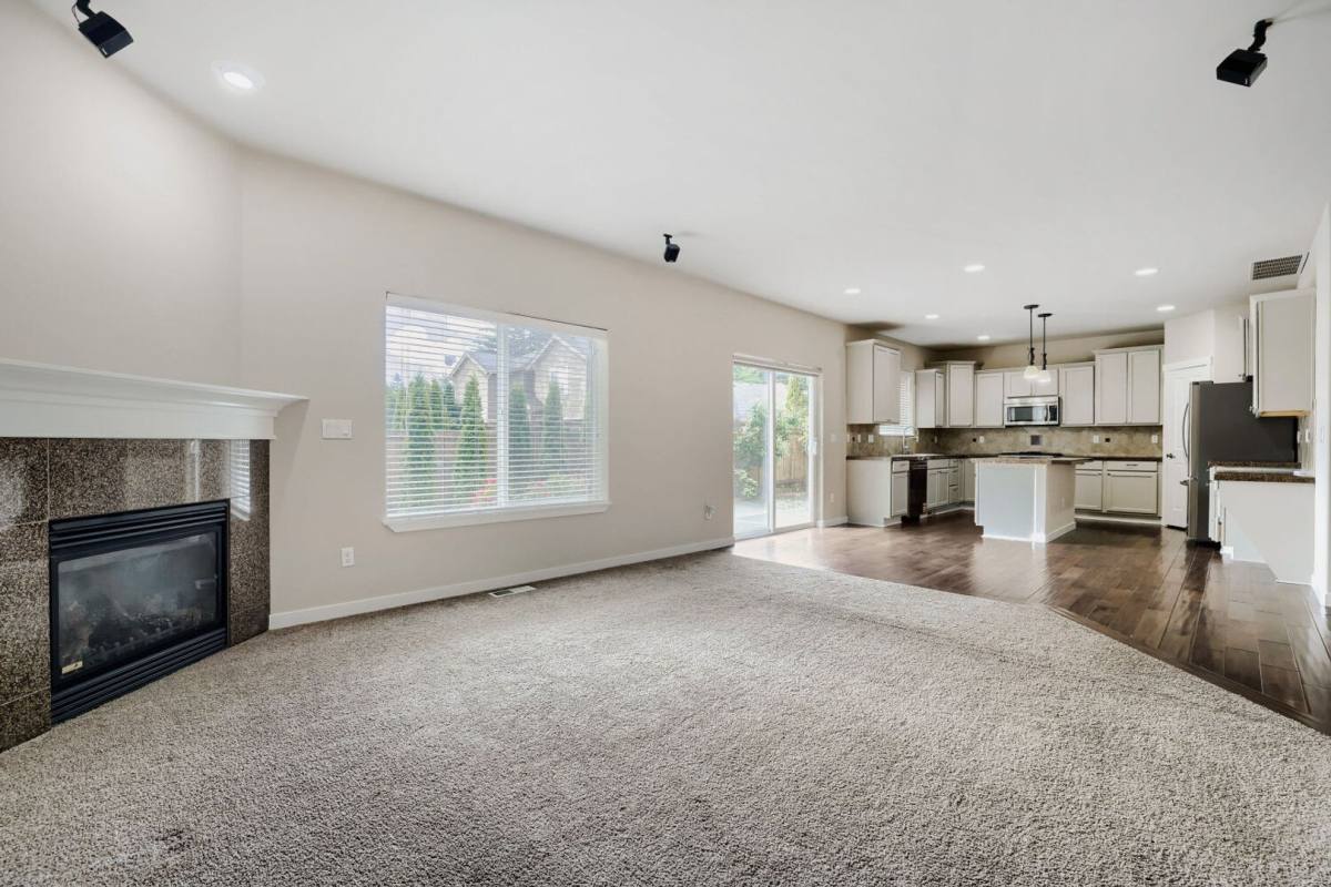 House for rent at 612 169th St SW, Lynnwood, WA 98037