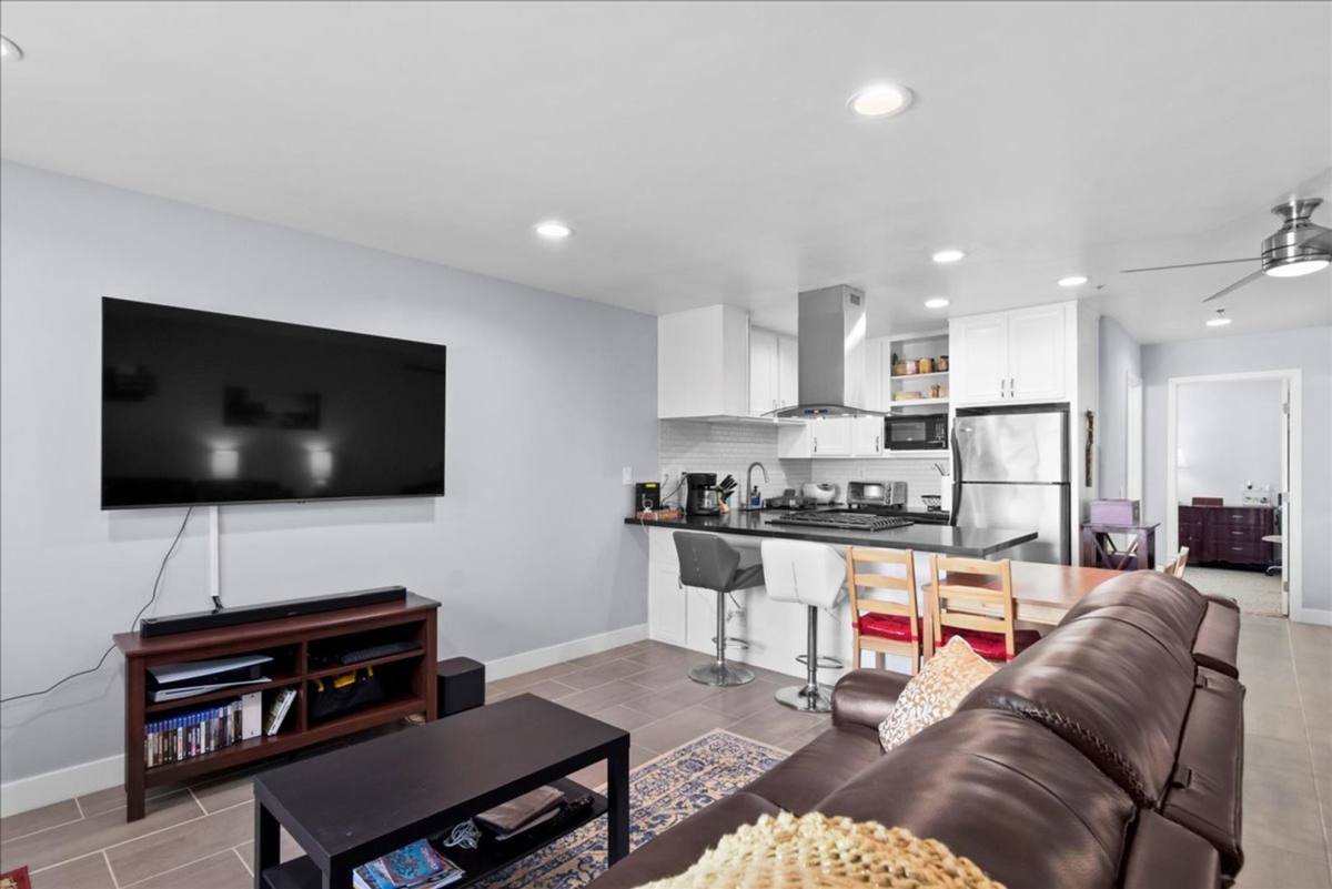 Condo for rent at 631 7th St, Imperial Beach, CA 91932