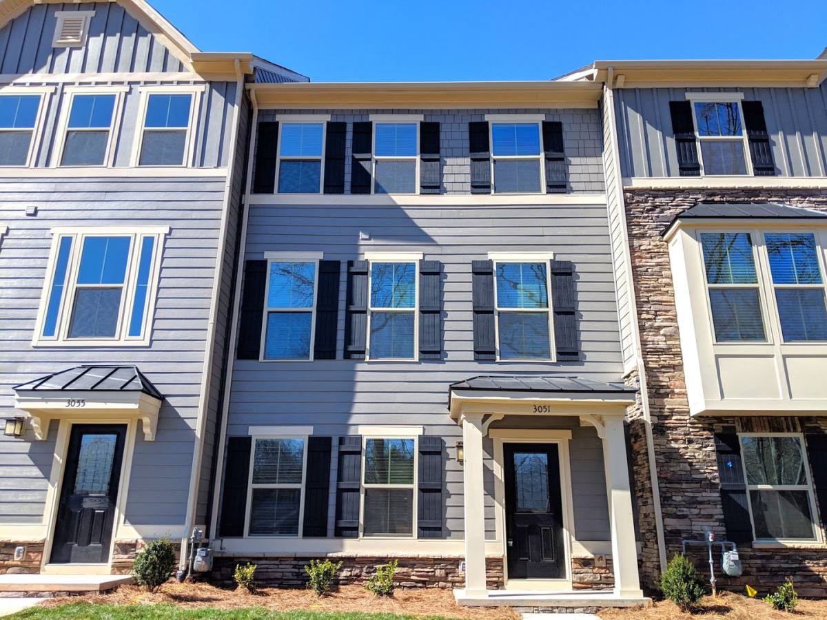 Townhouse for rent at 3051 Salix Bend Dr, Charlotte, NC 28205