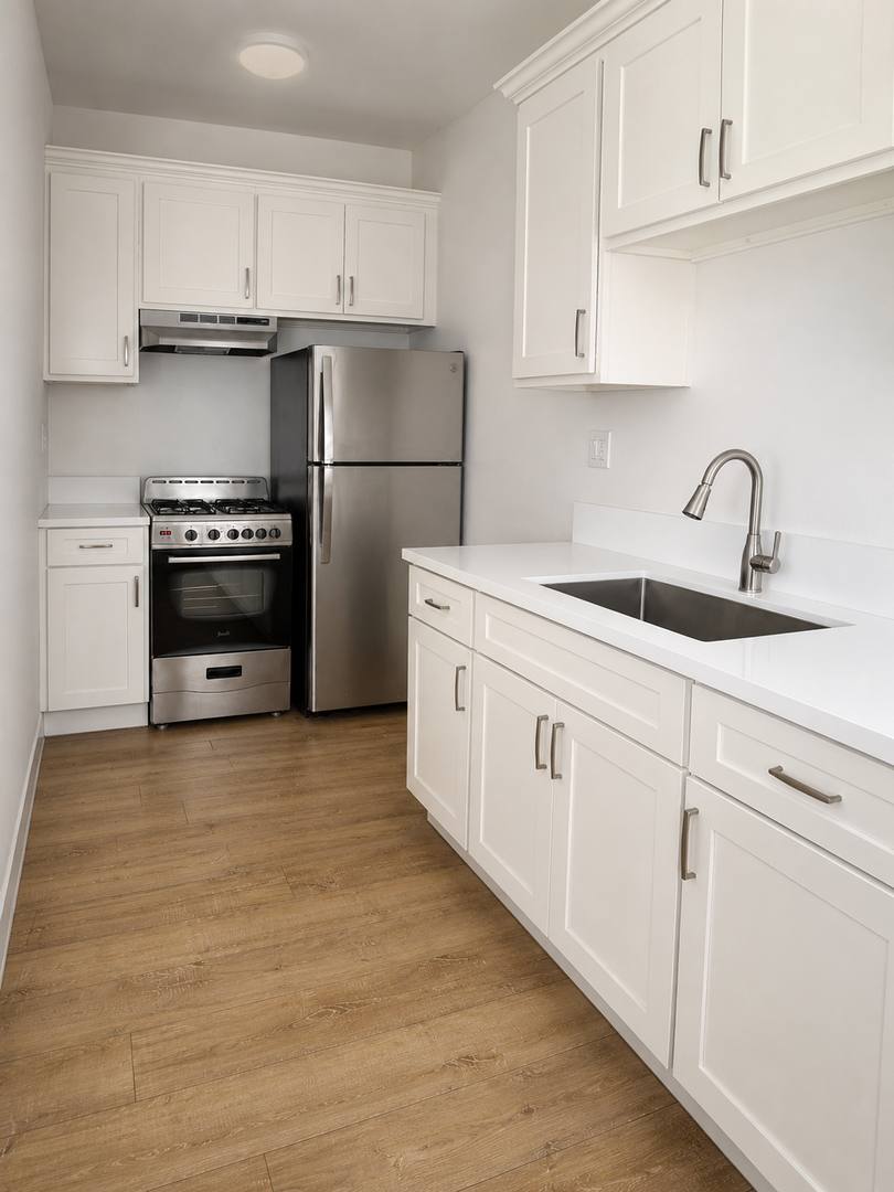 Apartment for rent at 447 S Rampart Blvd, Los Angeles, CA 90057