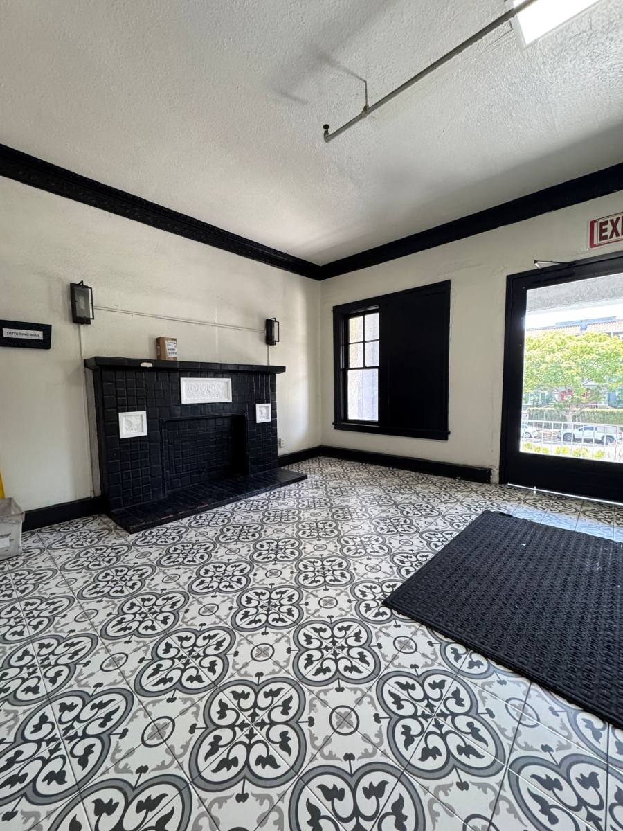 Apartment for rent at 447 S Rampart Blvd, Los Angeles, CA 90057