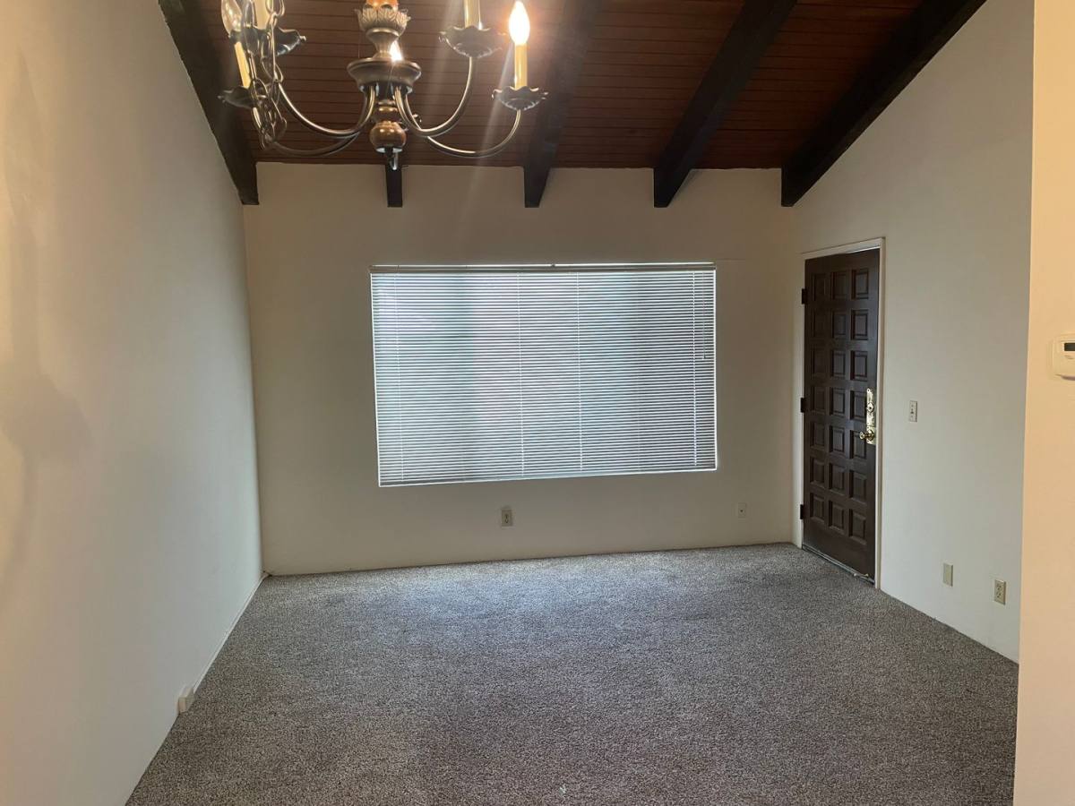 Apartment for rent at 2421 I St, Sacramento, CA 95816