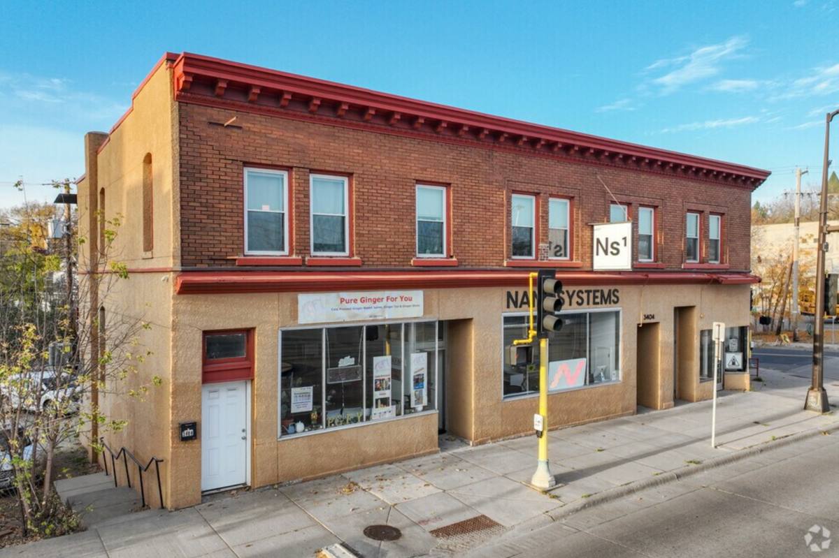 Apartment for rent at 3400 University Ave SE, Minneapolis, MN 55414