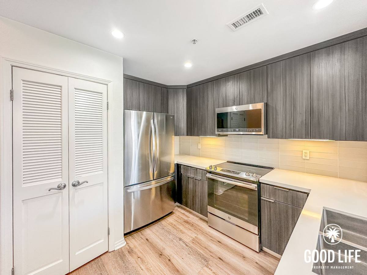 Apartment for rent at 1601 India St, San Diego, CA 92101