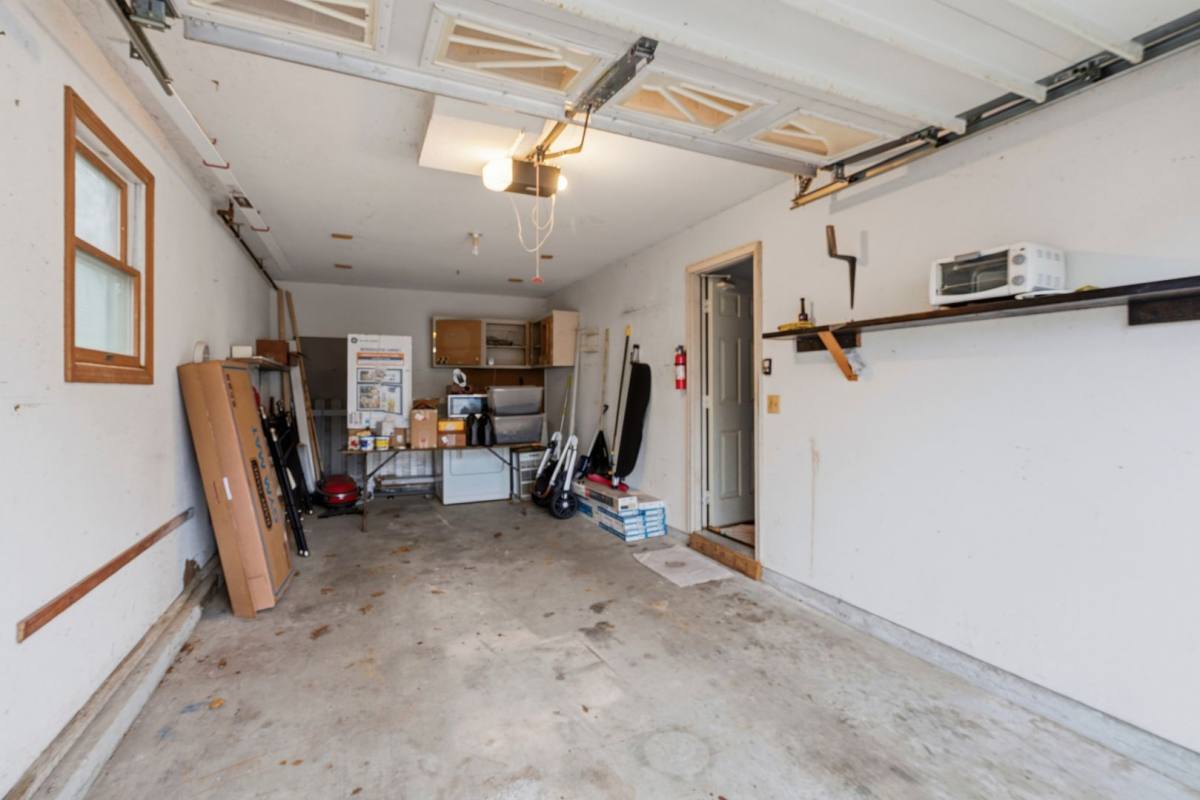 House for rent at 290 Tremont St, Springfield, MA 01104