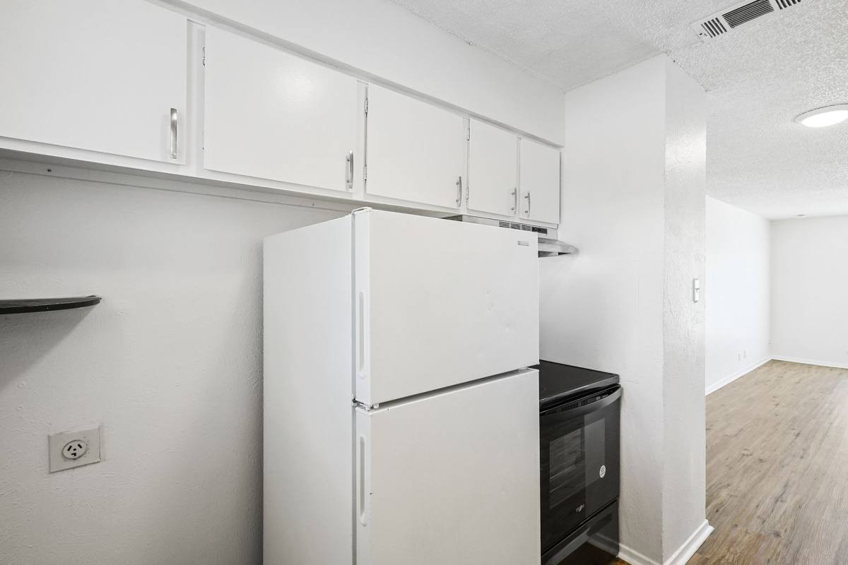 Apartment for rent at 2637 W Randol Mill Rd, Arlington, TX 76012