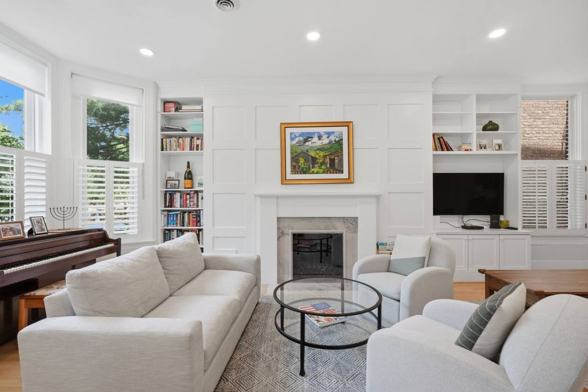 House for rent at 315 5th St NE, Washington, DC 20017