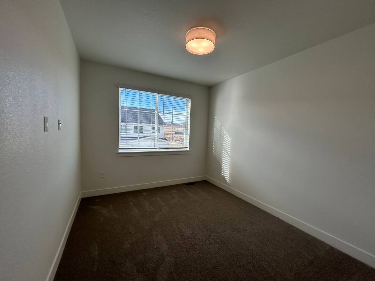 House for rent at 5061 Avon Ave, Loveland, CO 80538
