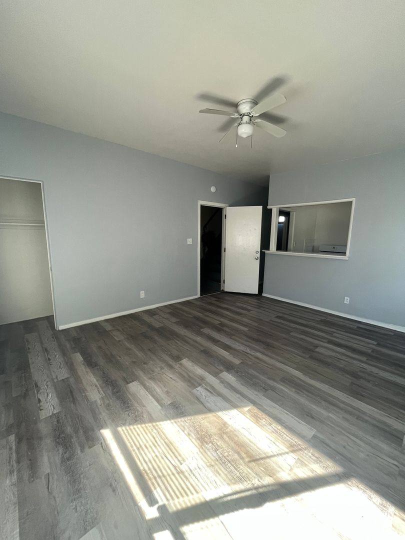 Apartment for rent at 417-453 W Cowles St, Long Beach, CA 90813