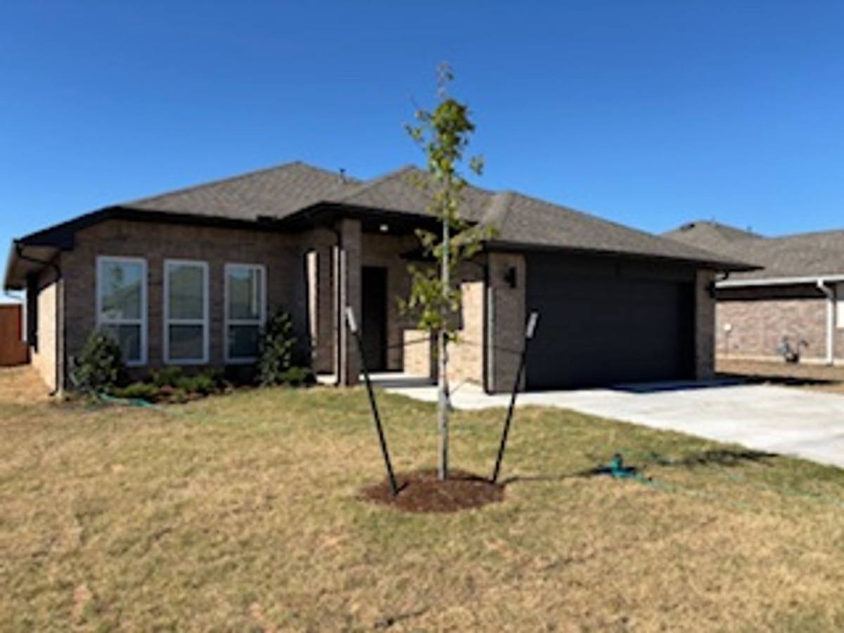 House for rent at 1024 SE 16th Terrace, Newcastle, OK 73065