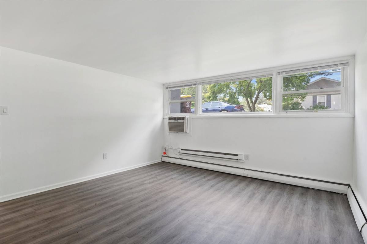 Apartment for rent at 51 Oakland Ave, West Grove, PA 19390