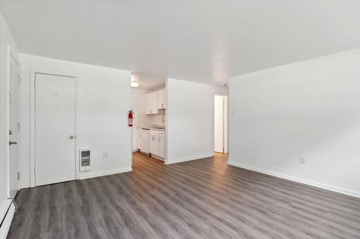 Apartment for rent at 51 Oakland Ave, West Grove, PA 19390