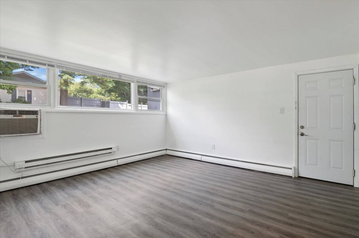 Apartment for rent at 51 Oakland Ave, West Grove, PA 19390