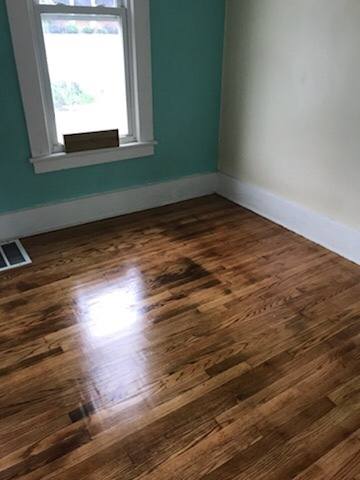 Apartment for rent at 88 N Buena Vista St, Newark, OH 43055