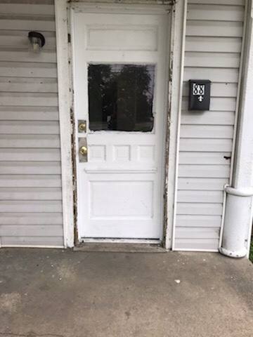 Apartment for rent at 88 N Buena Vista St, Newark, OH 43055