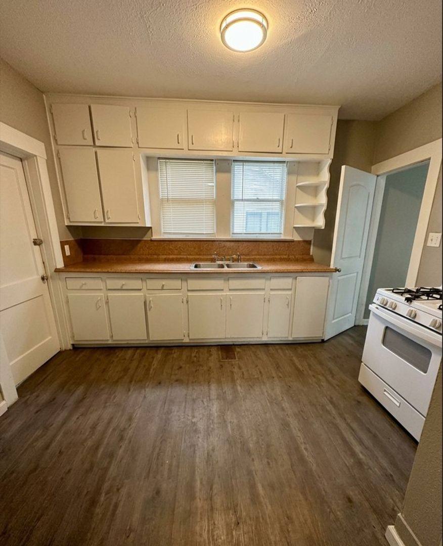 House for rent at 2530 Pierce, Beaumont, TX 77703