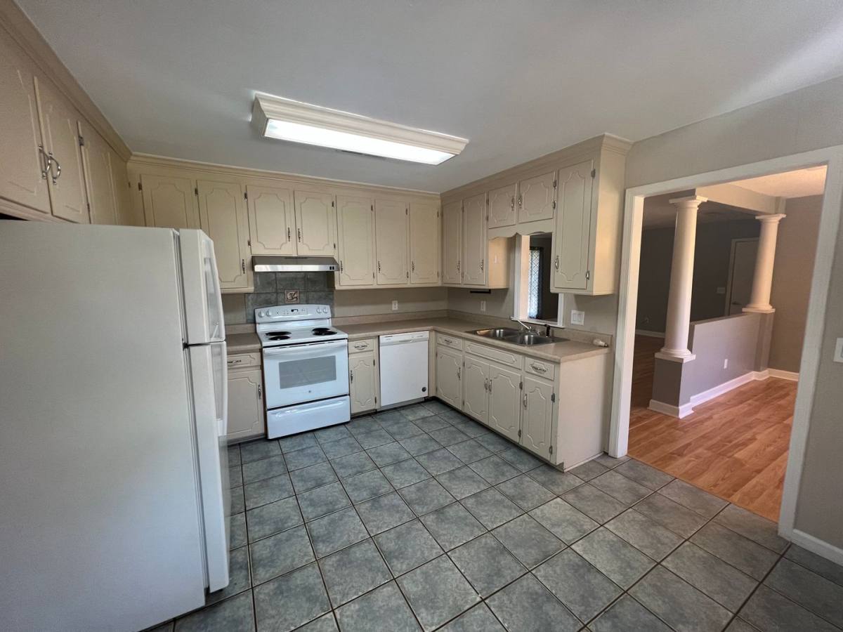 House for rent at 116 E Pondella Dr, Enterprise, AL 36330