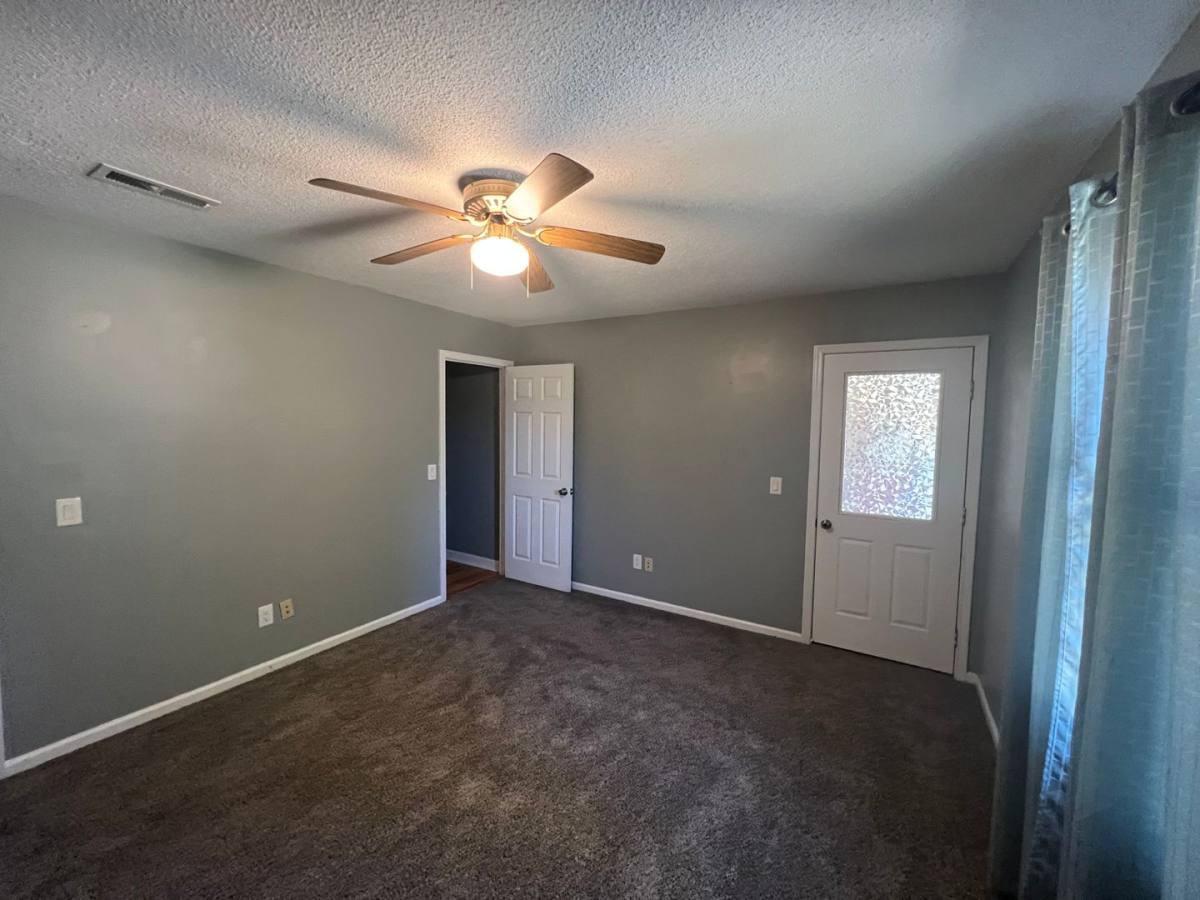 House for rent at 116 E Pondella Dr, Enterprise, AL 36330