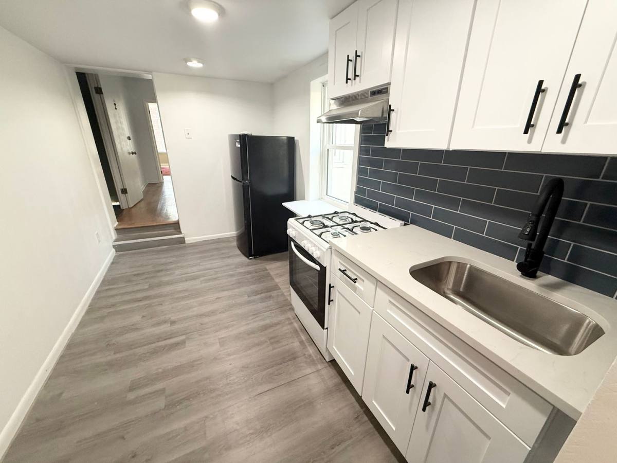 Apartment for rent at 713 S 2nd St, Philadelphia, PA 19147