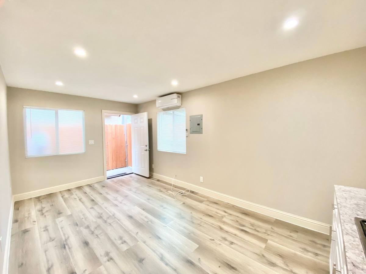 House for rent at 795 1 2 E, Los Angeles, CA 90011