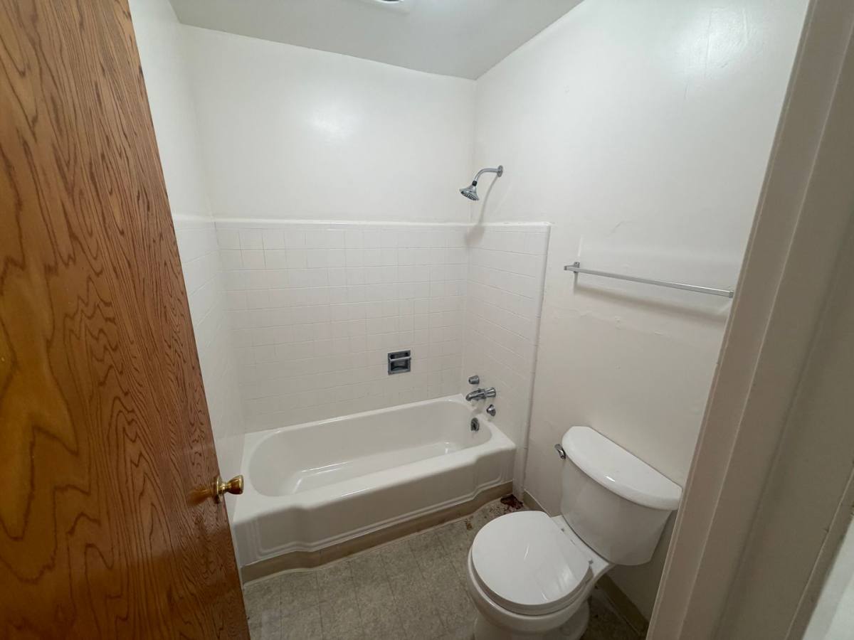 Apartment for rent at 2417 26th St, Sacramento, CA 95818