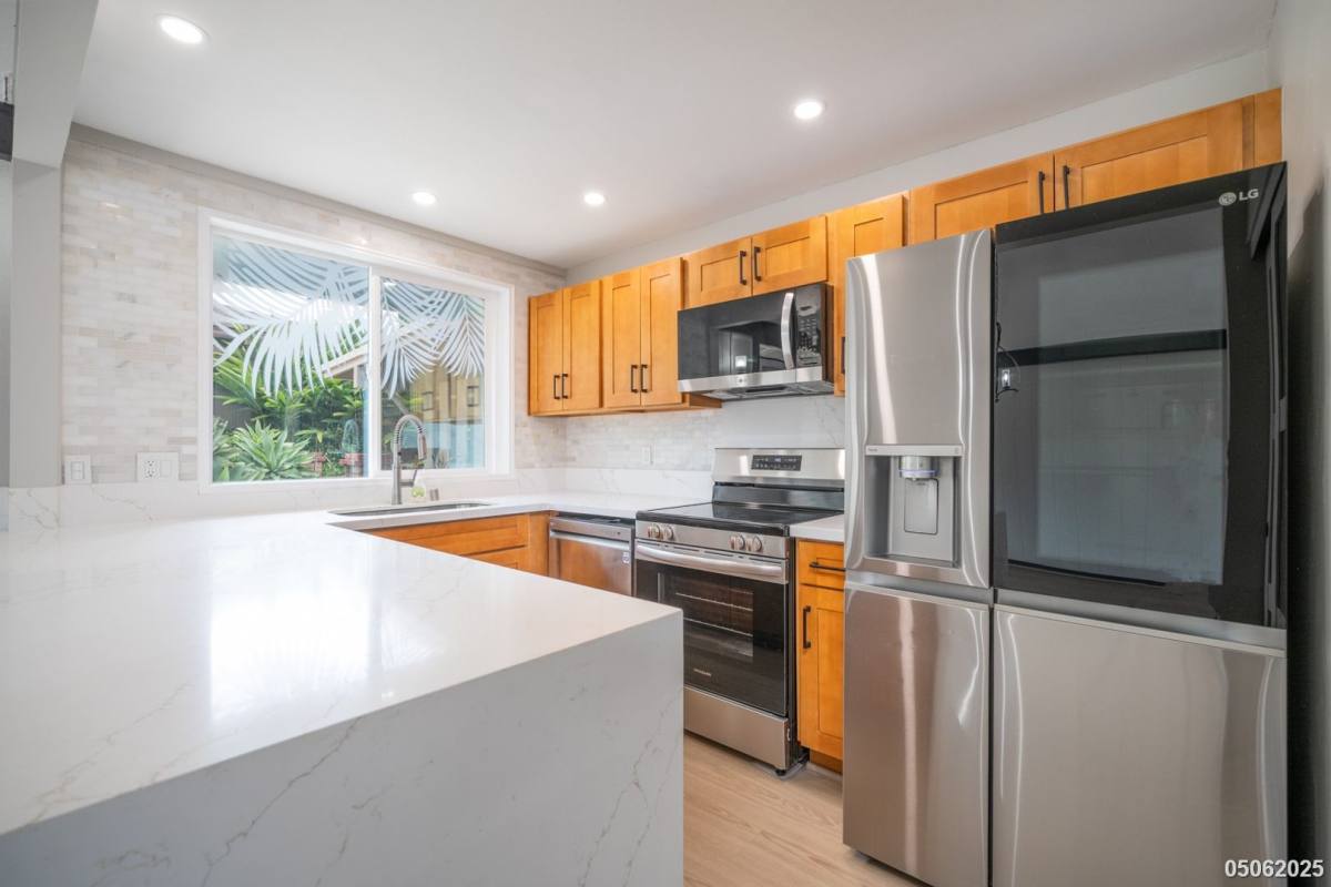 House for rent at 95-544 Naholoholo St, Mililani, HI 96789