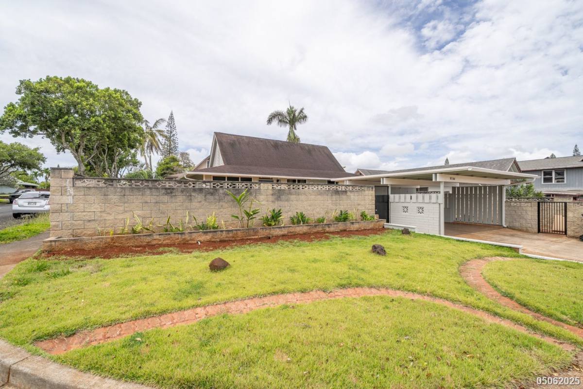 House for rent at 95-544 Naholoholo St, Mililani, HI 96789