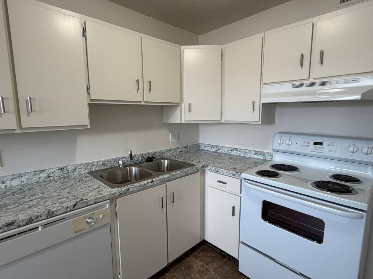 Apartment for rent at 929 E 3745 S, Salt Lake City, UT 84106