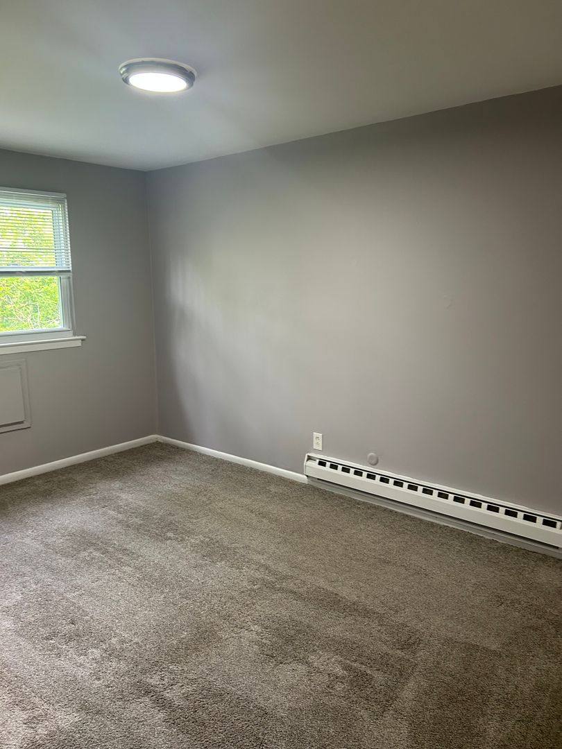 Apartment for rent at 238 Chestnut St, Downingtown, PA 19335