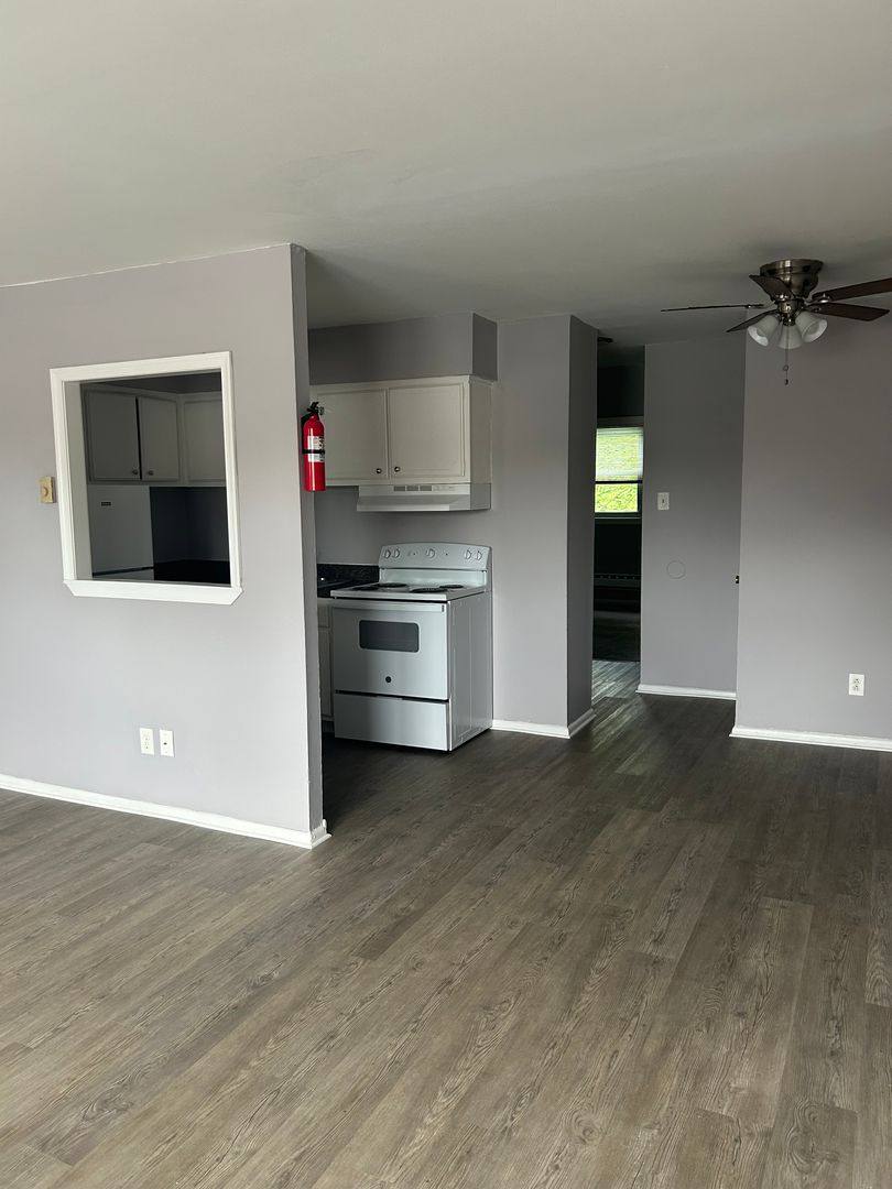 Apartment for rent at 238 Chestnut St, Downingtown, PA 19335