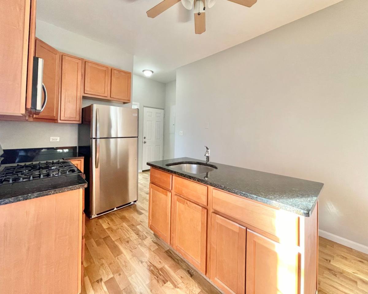 Apartment for rent at 1644 N California, Chicago, IL 60647