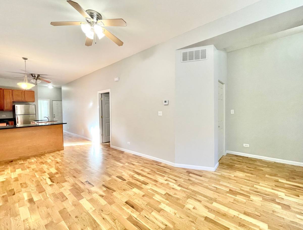 Apartment for rent at 1644 N California, Chicago, IL 60647