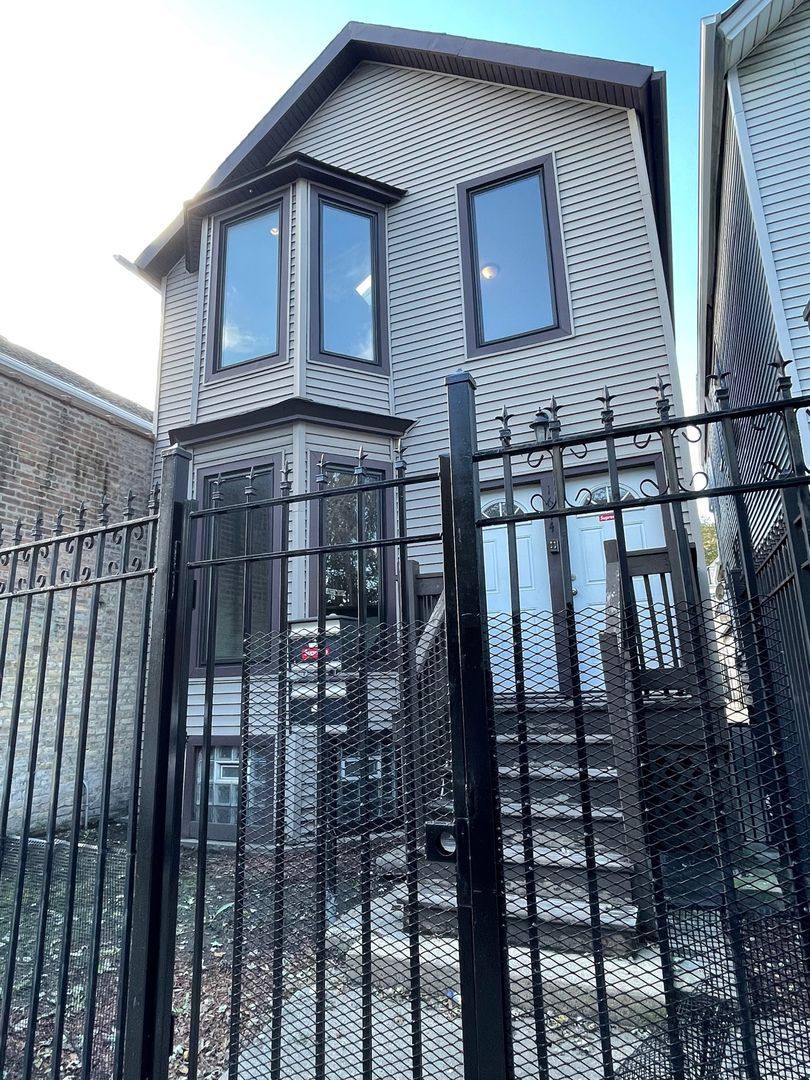 Apartment for rent at 1644 N California, Chicago, IL 60647
