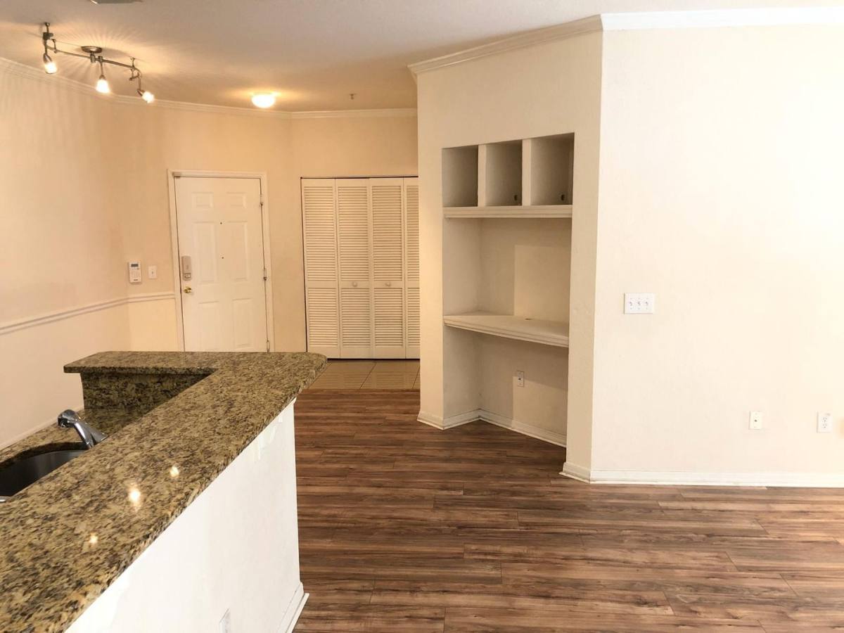 Apartment for rent at 3589 Conroy Rd, Orlando, FL 32839