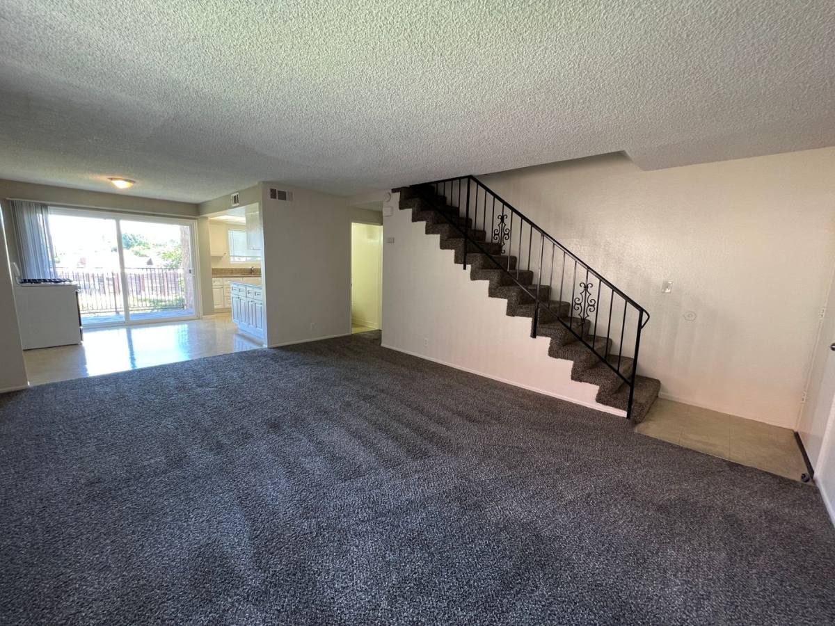708 E Ruddock St, Covina, CA 91723 - Apartment for Rent