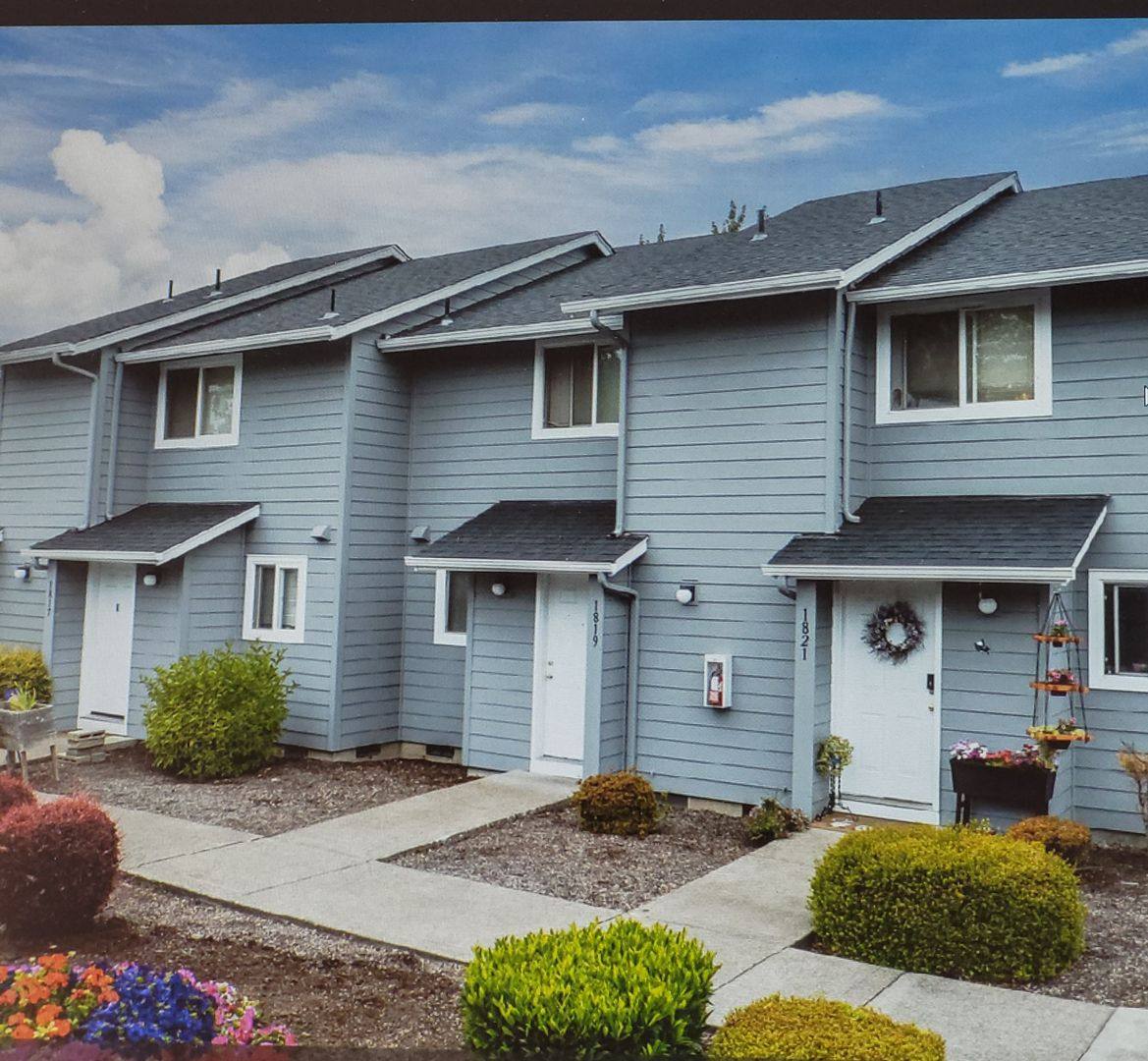 Apartment for rent at 1813 Drexler Lane NE, Salem, OR 97303