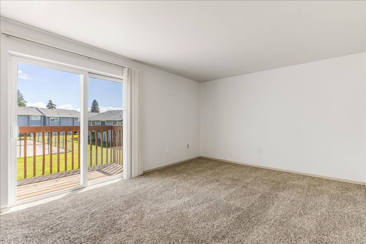 Apartment for rent at 1813 Drexler Lane NE, Salem, OR 97303