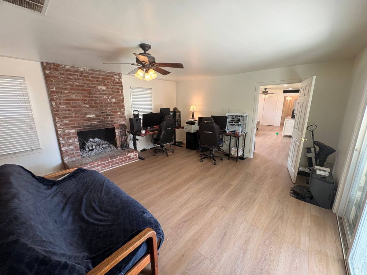 House for rent at 1035 S Woodland St, Visalia, CA 93277